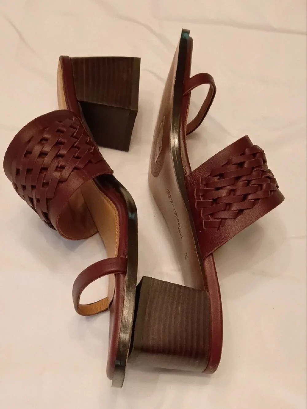 Madewell Braided Strap Slide Sandals in Burgundy